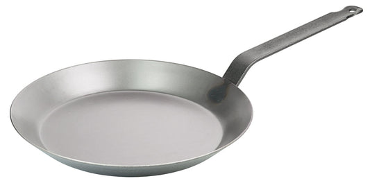 Metallpfanne mit langem Griff.