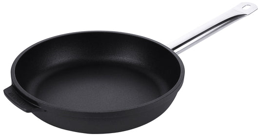 Schwarze Profi-Bratpfanne mit Griff