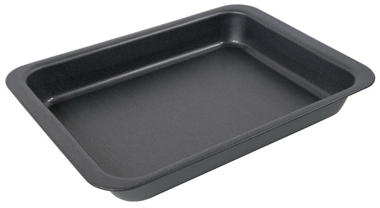 Schwarzes Backblech aus Metall.