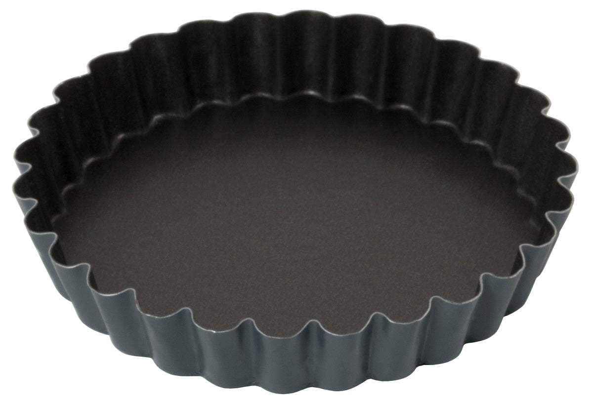 Schwarze, gewellte Backform für Torten.