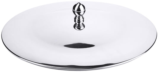 Silberne Servierplatte mit Deckel.