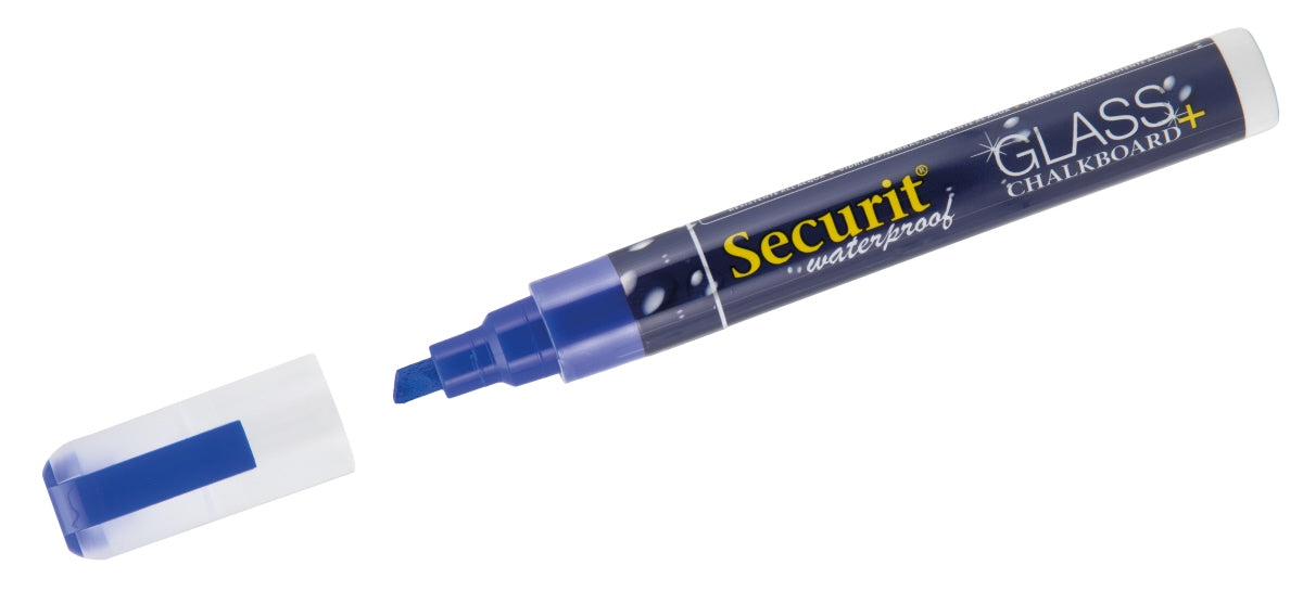 Blauer Kreidemarker mit abgenommener Kappe.
