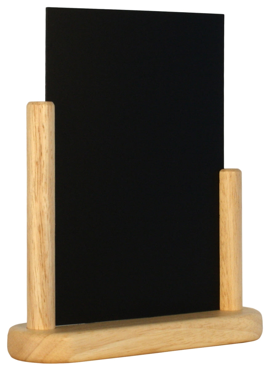 Leere Tafel mit Holzrahmen.