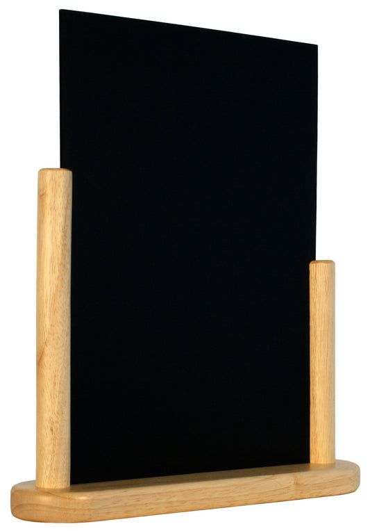 Leere Tafel mit Holzrahmen.
