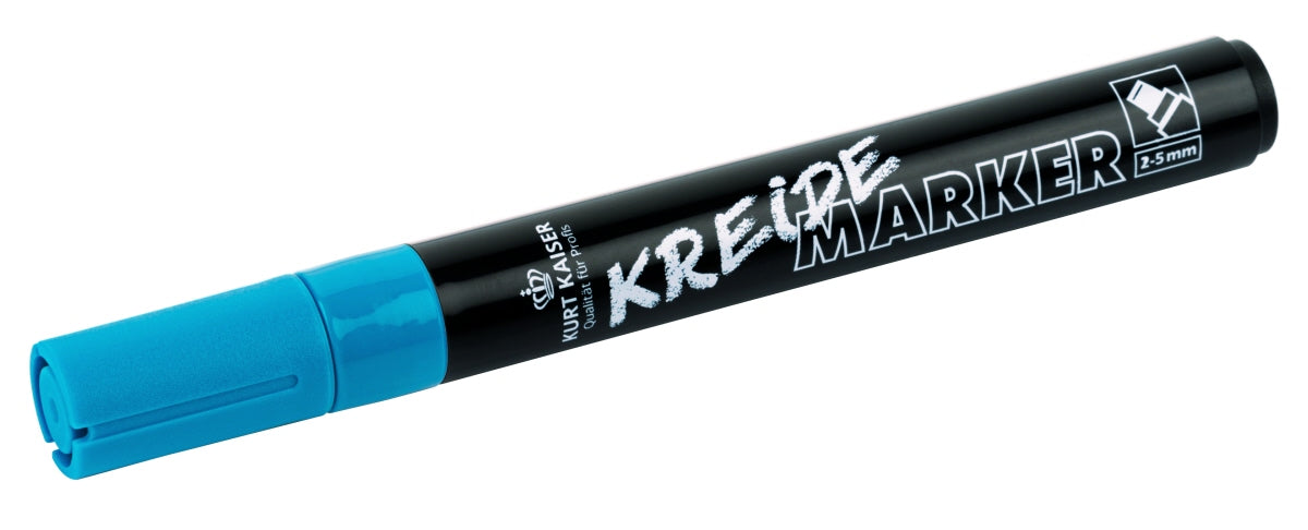 Blauer Kreidemarker auf weißem Hintergrund.