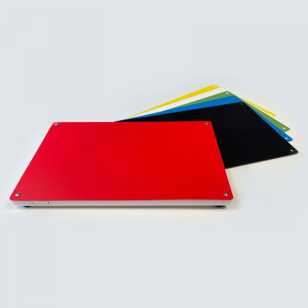 Schneidebretter in verschiedenen Farben.