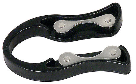 Flaschenöffner aus Metall und Kunststoff.