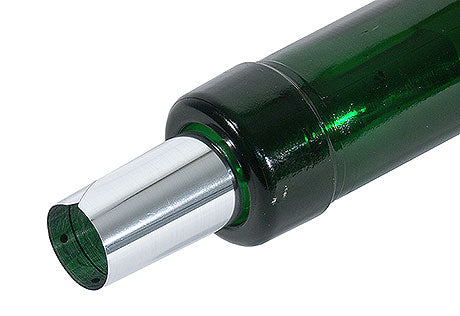 Flaschenverschluss mit Ausgießeraufsatz.