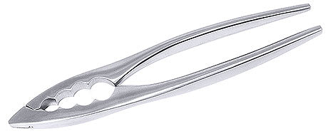 Silberne Nussknacker aus Metall.