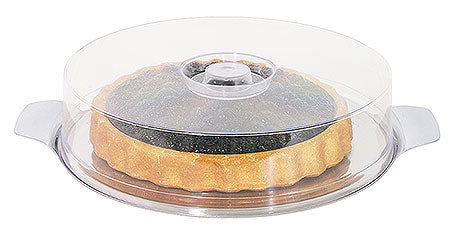 Kuchen in transparenter Kuchenhaube.