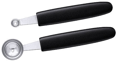 Zwei schwarze Melonenausstecher.