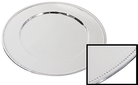 Silberner Teller mit Perlenrand.