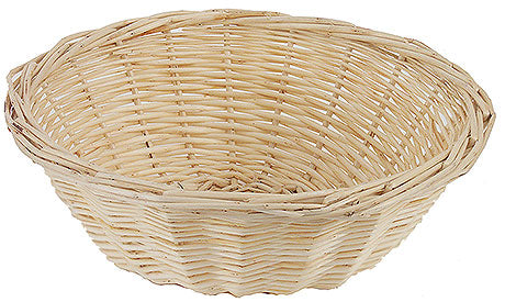 Leerer geflochtener Brotkorb.