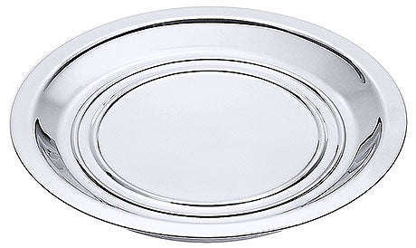 Silberner Servierteller aus Metall.