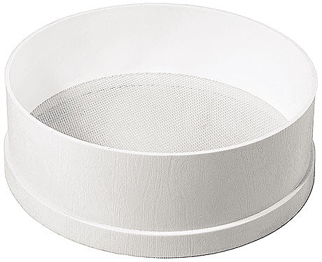 Rundes Mehlsieb aus Kunststoff.