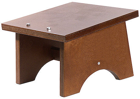 Brauner Holztritt für Gastronomie.