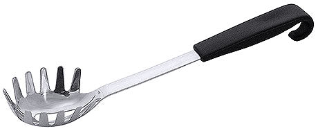 Spaghettilöffel mit schwarzem Griff.